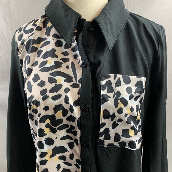 Black Leopard Print Lantern Sleeve Blouse - Picture 7 of 9